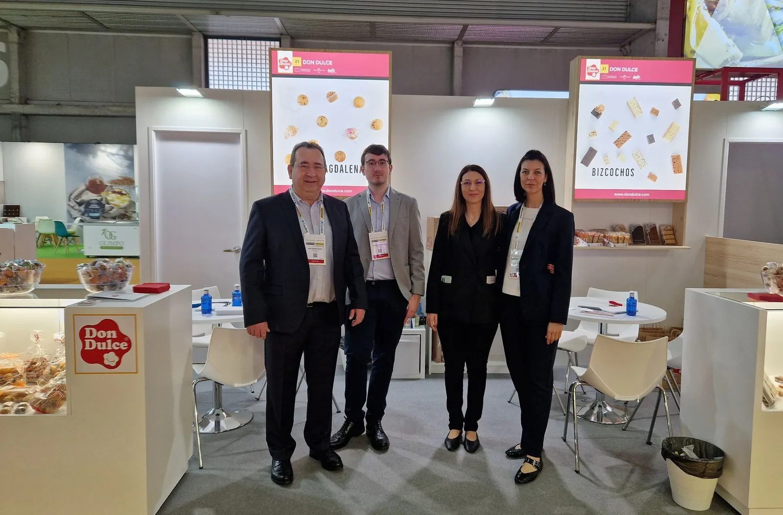 Das Pasdulce-Team am DonDulce-Stand auf der Alimentaria 2024