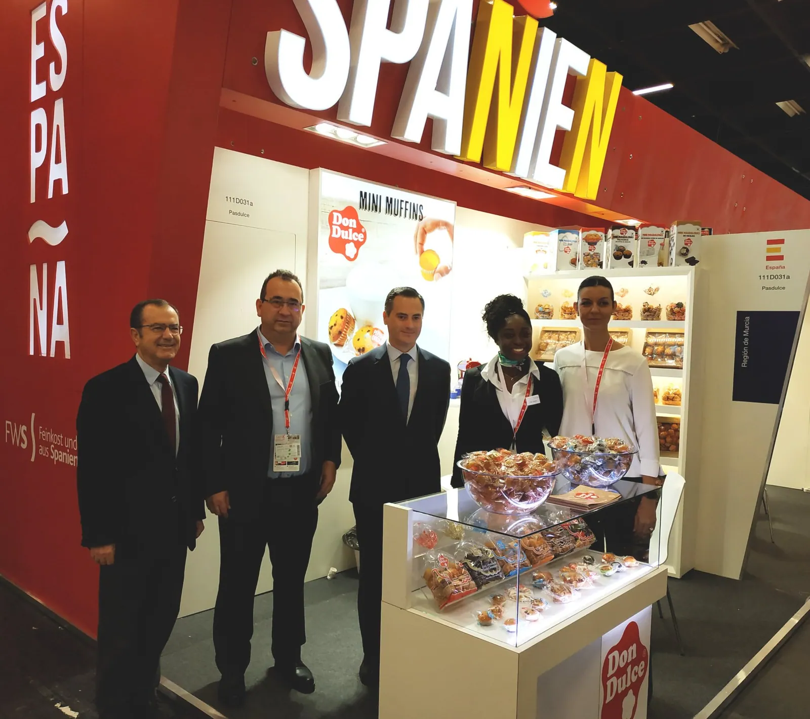 Equipo de Pasdulce en el stand de DonDulce en Anuga 2019